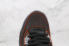 Imagem do Jordan 4 Retro Starfish