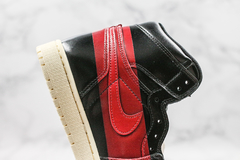 Jordan 1 Retro High OG Defiant Couture