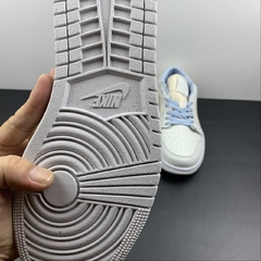 Imagem do Jordan 1 Low Canvas Grey Cream