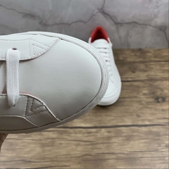 Sneaker Givenchy na internet