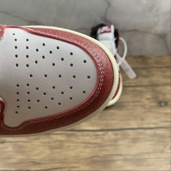 Jordan 1 Retro High Trophy Room Chicago na internet