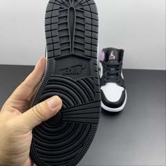 Imagem do Jordan 1 Mid SE Zen Master