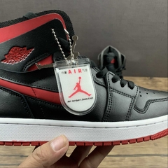 Jordan 1 High Zoom CMFT Bred - Born Sneakers