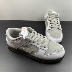 Nike Dunk Low Ironstone na internet