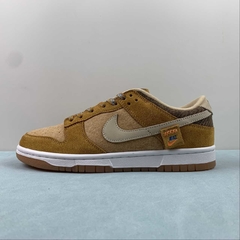 Nike Dunk Low SE Teddy Bear Praline