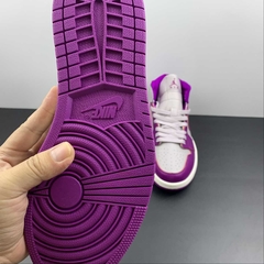 Imagem do Jordan 1 Mid Magenta