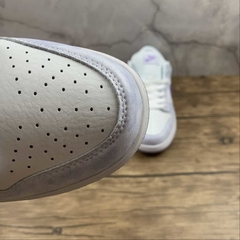 Nike Dunk Low Purple Pulse na internet