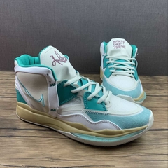 Nike Kyrie 8 Infinity Keep Sue Fresh na internet