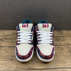 Imagem do Nike SB Dunk Low Parra 2021