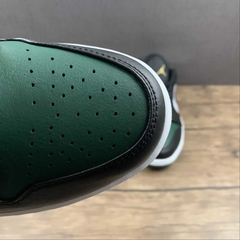 Jordan 1 Low Green Toe na internet