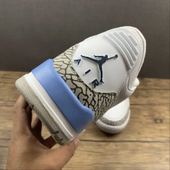 Jordan 3 Retro UNC - loja online