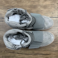 adidas Yeezy Boost 750 Light Grey - loja online
