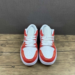 Imagem do Jordan 1 Low Merry Christmas