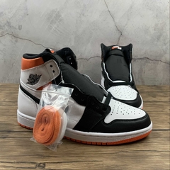 Jordan 1 Retro High Electro Orange na internet