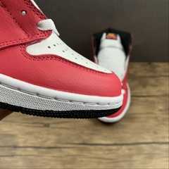 Jordan 1 Retro High Light Fusion Red - comprar online