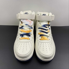 Imagem do Nike Air Force 1 Mid Memphis Grizzlies Custom
