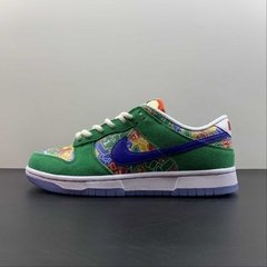 Nike Dunk Low Foam Finger