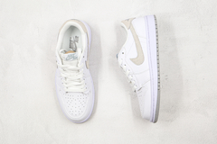 Jordan 1 Low OG Neutral Grey na internet