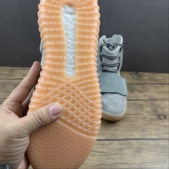 Imagem do adidas Yeezy Boost 750 Light Grey