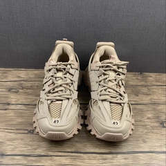 Imagem do Balenciaga Track Beige