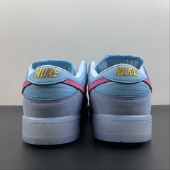 Imagem do Nike SB Dunk Low Run The Jewels