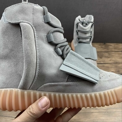 adidas Yeezy Boost 750 Light Grey - Born Sneakers