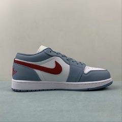 Jordan 1 Low Light Iron Ore/Siren Red - comprar online