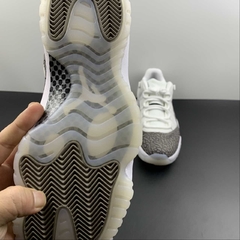 Imagem do Jordan 11 Low Cement Grey