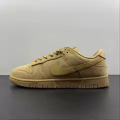Nike Dunk Low Flax