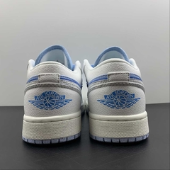Jordan 1 Low SE Reverse Ice Blue - Born Sneakers
