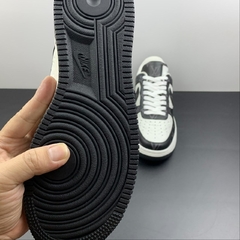 Imagem do Louis Vuitton Nike Air Force 1 Low By Virgil Abloh White Black