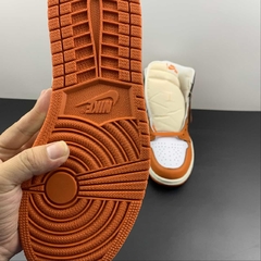 Imagem do Jordan 1 Retro High Starfish