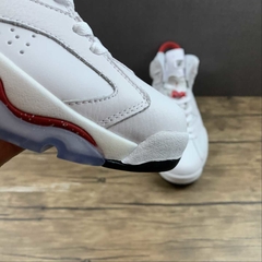 Jordan 6 Retro Red Oreo - comprar online