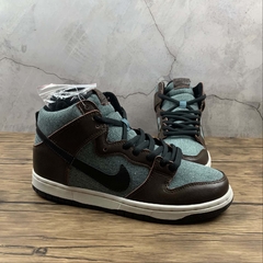 Nike SB Dunk High Baroque Brown na internet
