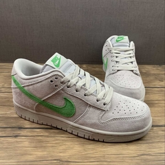 Nike Dunk Low Green Grey na internet