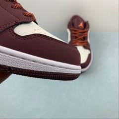 Jordan 1 Low GS Night Maroon - comprar online