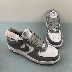 Nike Air Force 1 '07 Low Grey Patent na internet