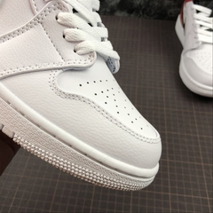 Jordan 1 Mid White Black Gym Red - comprar online