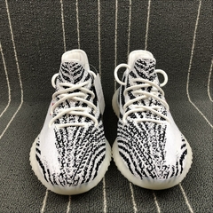 Imagem do Adidas Yeezy Boost 350 V2 Zebra