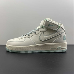Nike Air Force 1 Mid Undefeated
