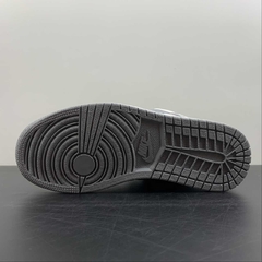 Jordan 1 Mid Stealth
