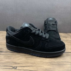 Nike Dunk Low Undefeated 5 On It Black na internet