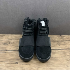 Imagem do adidas Yeezy Boost 750 Triple Black