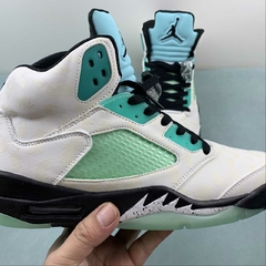 Jordan 5 Retro Island Green - Born Sneakers