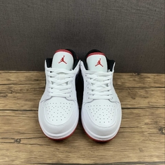 Imagem do Jordan 1 Low White University Red Black