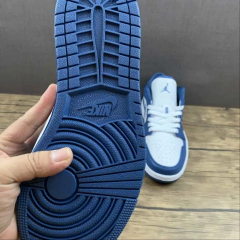 Imagem do Jordan 1 Low Marina Blue