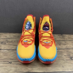Imagem do Nike Lebron 19 Tune Squad