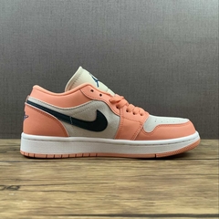 Jordan 1 Low Light Madder Root - comprar online