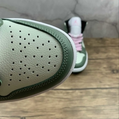 Jordan 1 Mid Dutch Green na internet