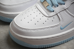 Nike Air Force 1'07 Low Kith UNC Custom - comprar online